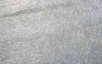 Gwbert laminate fibreglass or shingles?